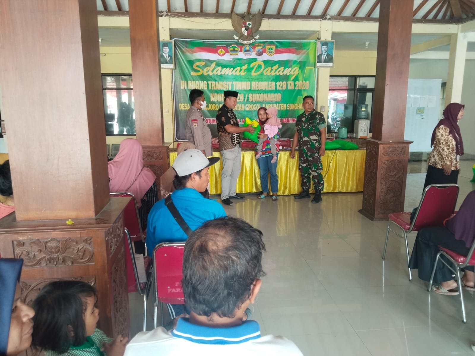 gambar-796