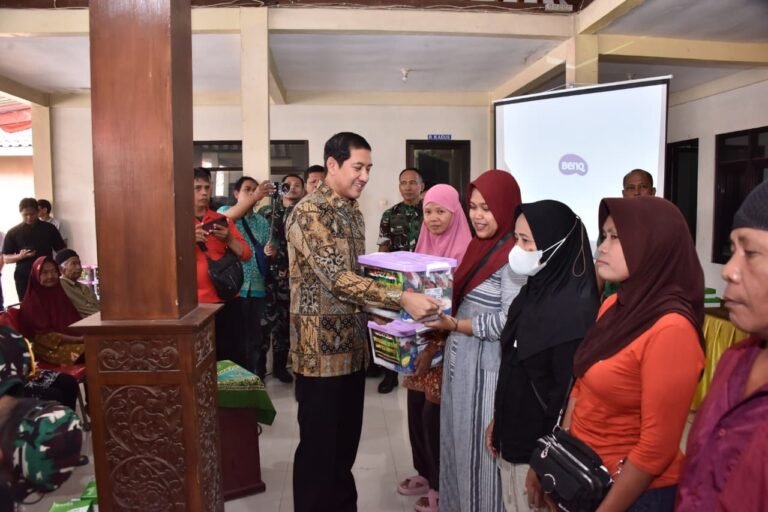 gambar-883